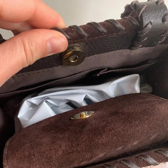 MOSCHINO crochet suede shoulder bag - Picture 8 of 10